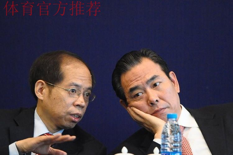 履职国际足联理事 蔡振华张剑一行参加67届国际足联代表大会